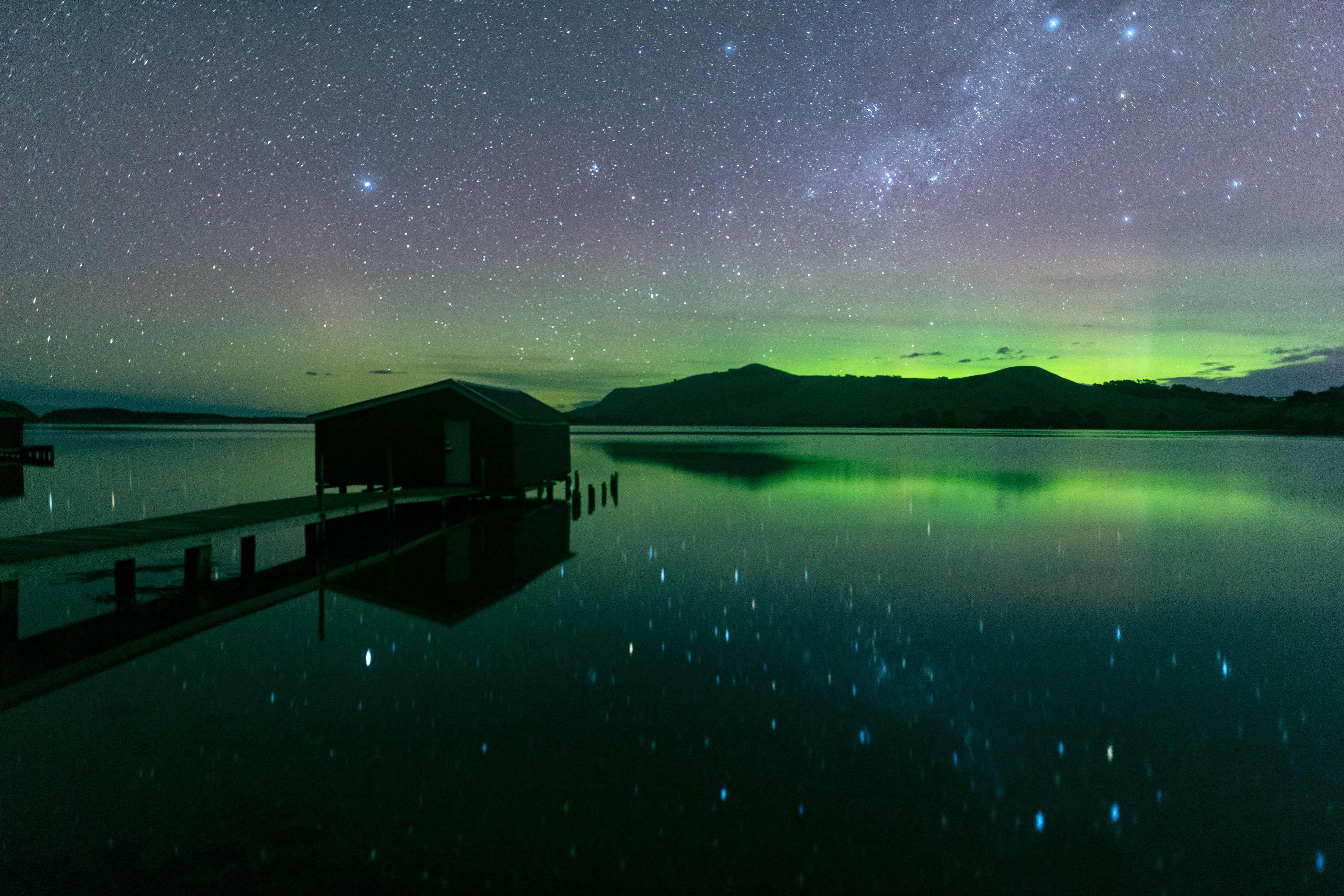 Aurora Chasing around and above New Zealand – Auckland – 27 February 2019